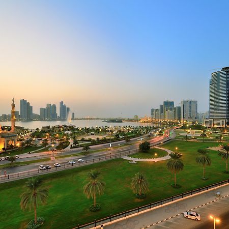 Al Majaz Premiere Hotel Apartments Sharjah Eksteriør billede